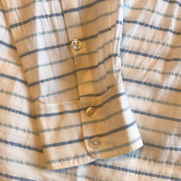 Vineyard Vines shirt - Picture 4 of 5